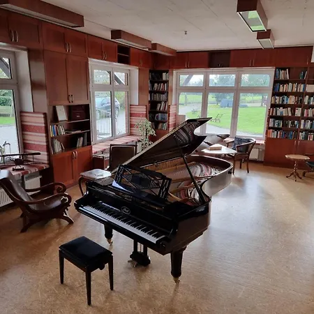 Mozart By Interhome Großefehn